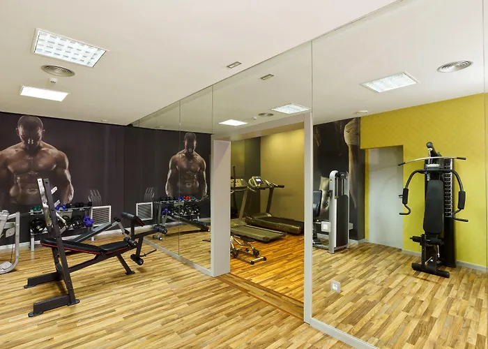 מלון Olympic Palace