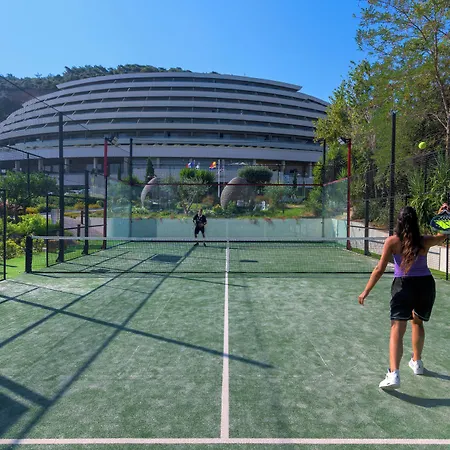 Olympic Palace Hotel 5*