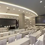 Olympic Palace מלון