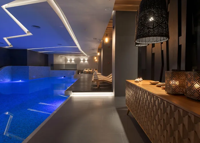 Olympic Palace Отель